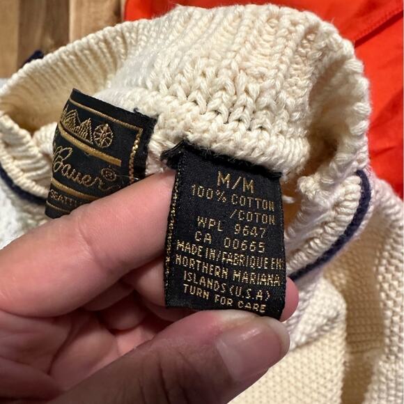 Vintage Eddie Bauer Cream Knit Sweater – Classic Crewneck Pullover – Size M - Picture 4 of 7